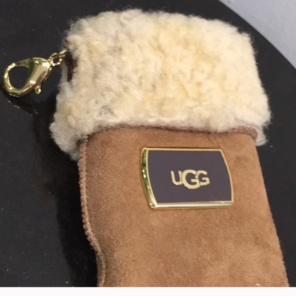 UGG key chain - Picture 3 of 3